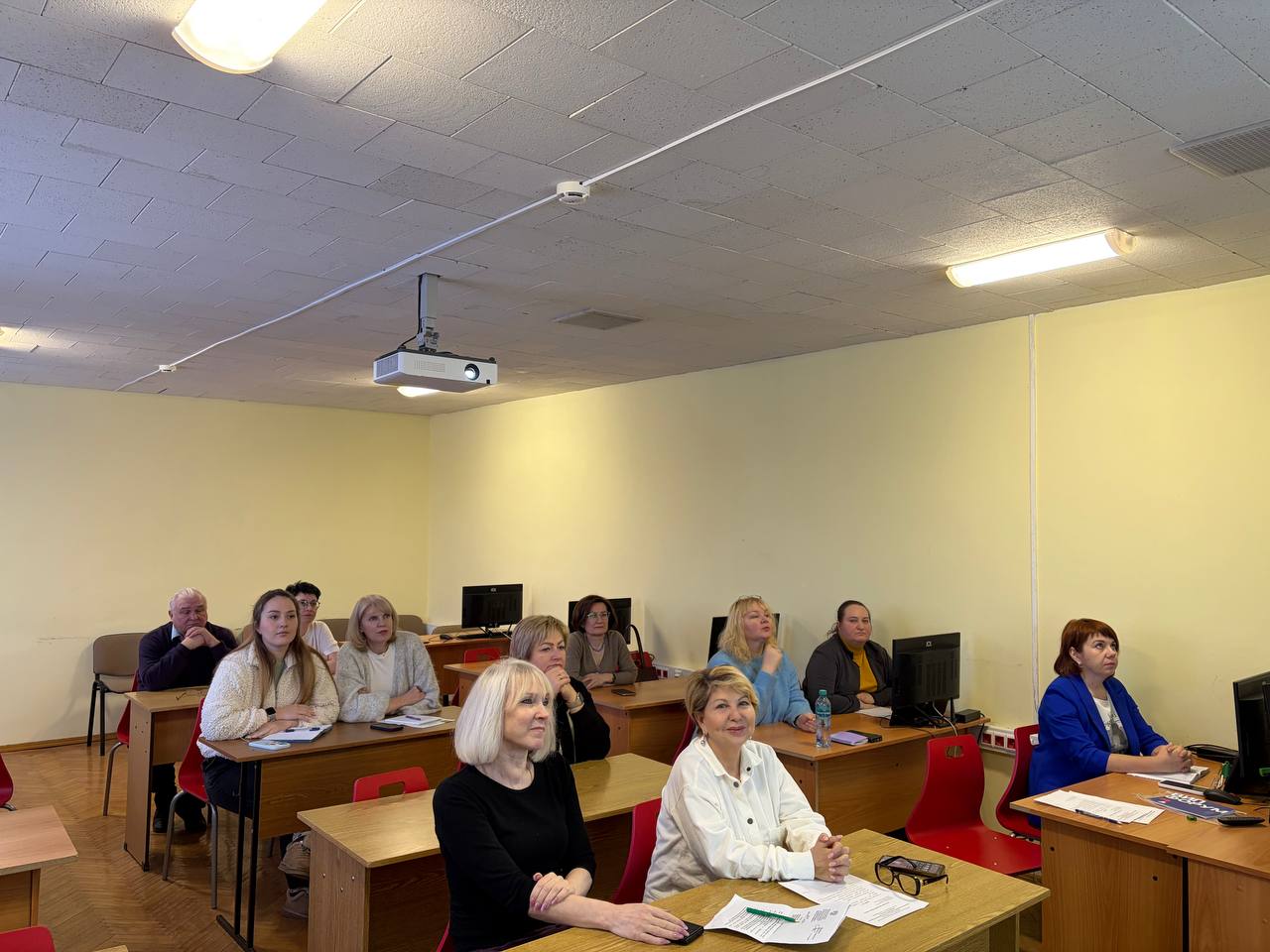 На базе учебно-оздоровительного комплекса «Лесное озеро» состоялось выездное заседание методического совета колледжа
